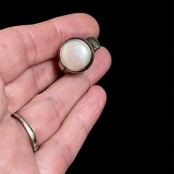 Modernist sterling and pearl ring - Picture 2 of 6